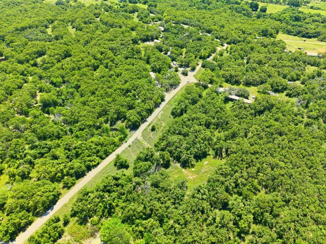 108 Private Road 3682, Springtown, TX 76082