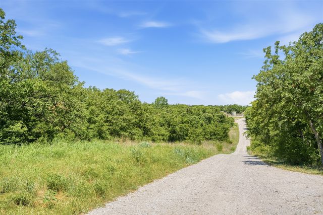 108 Private Road 3682, Springtown, TX 76082