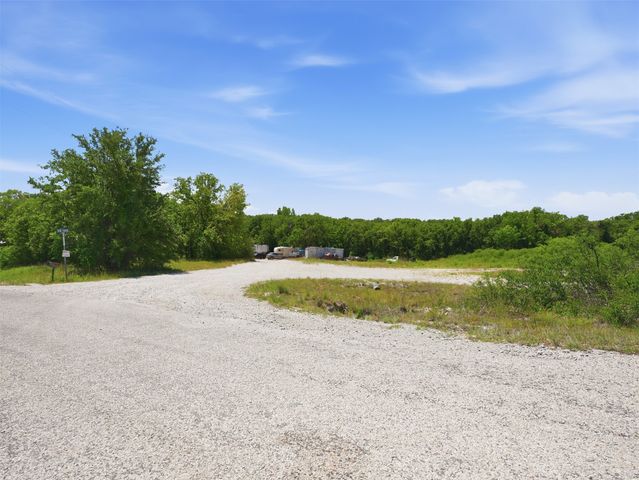 108 Private Road 3682, Springtown, TX 76082