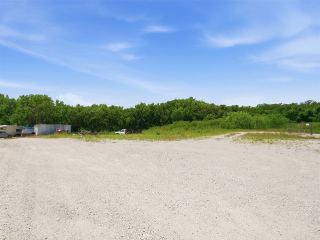 108 Private Road 3682, Springtown, TX 76082