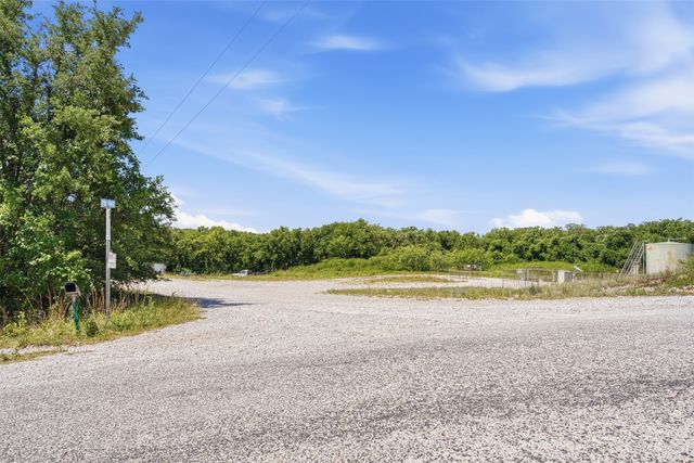 108 Private Road 3682, Springtown, TX 76082