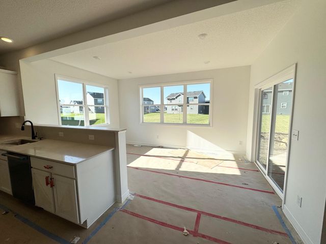 4679 Obsidian Way, Victoria, MN 55386