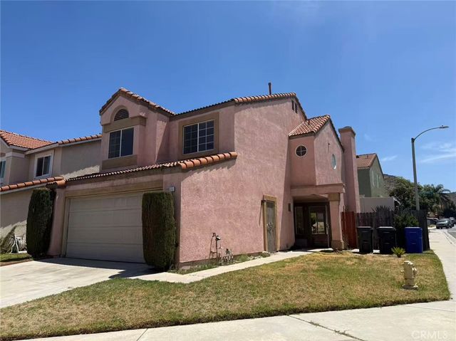 11829 Aurora Court, Fontana, CA 92337