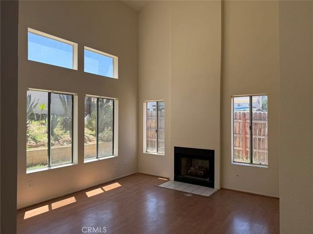 11829 Aurora Court, Fontana, CA 92337