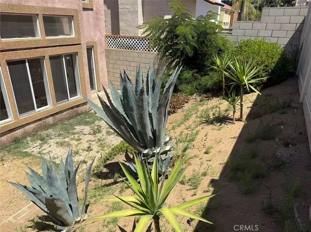 11829 Aurora Court, Fontana, CA 92337