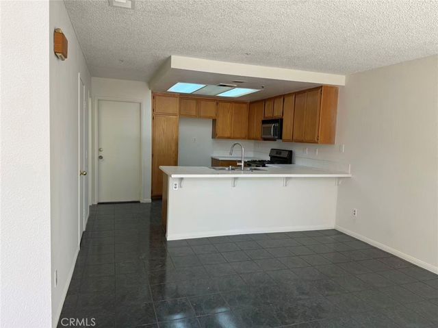 11829 Aurora Court, Fontana, CA 92337
