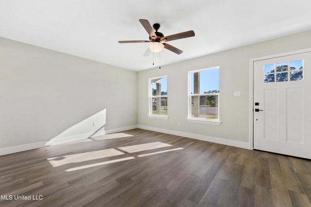 2628 San Lorenzo Street, Gautier, MS 39553