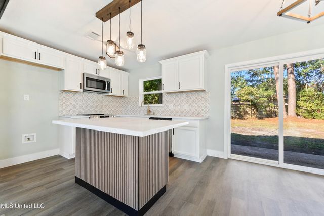 2628 San Lorenzo Street, Gautier, MS 39553