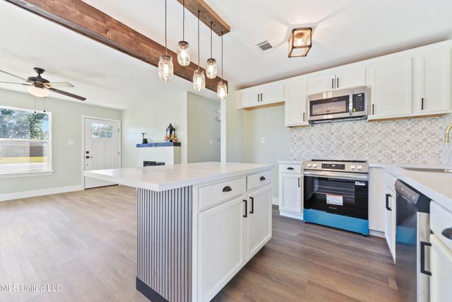 2628 San Lorenzo Street, Gautier, MS 39553