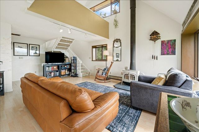 1592 TAROKA DRIVE, Fairbanks, AK 99709