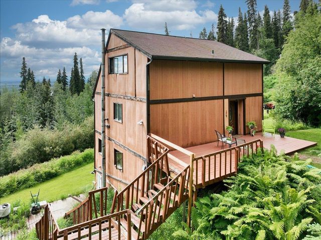 1592 TAROKA DRIVE, Fairbanks, AK 99709