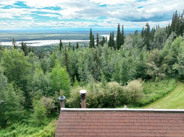 1592 TAROKA DRIVE, Fairbanks, AK 99709