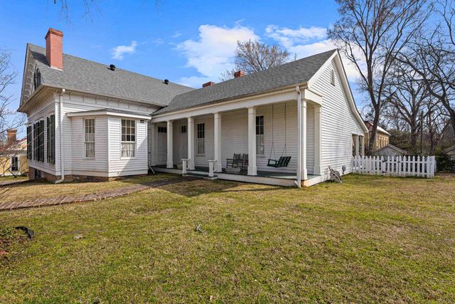 211 Market Street, Jefferson, TX 75657
