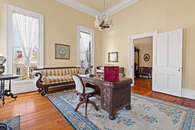 211 Market Street, Jefferson, TX 75657