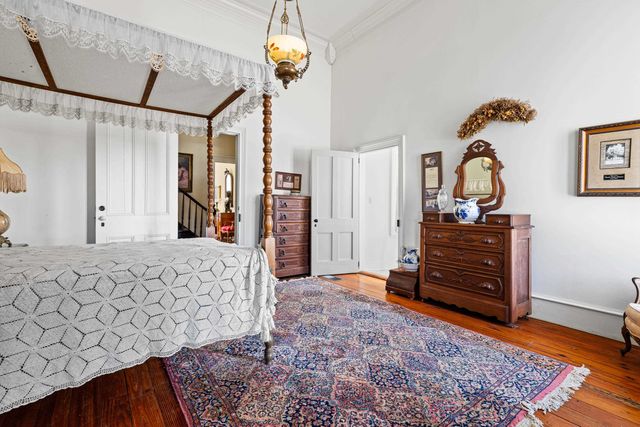 211 Market Street, Jefferson, TX 75657