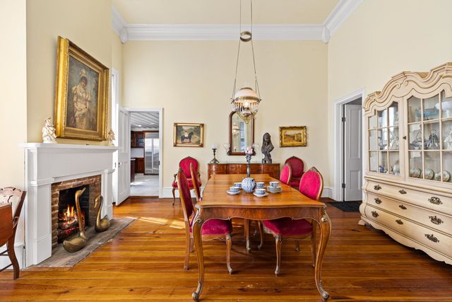 211 Market Street, Jefferson, TX 75657