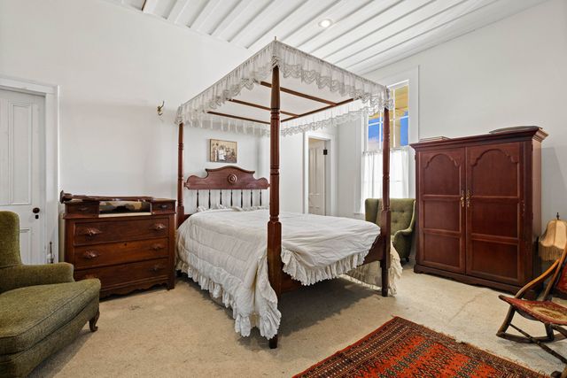 211 Market Street, Jefferson, TX 75657