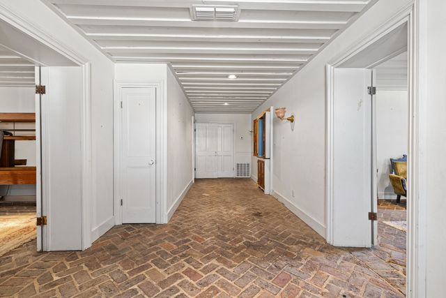 211 Market Street, Jefferson, TX 75657