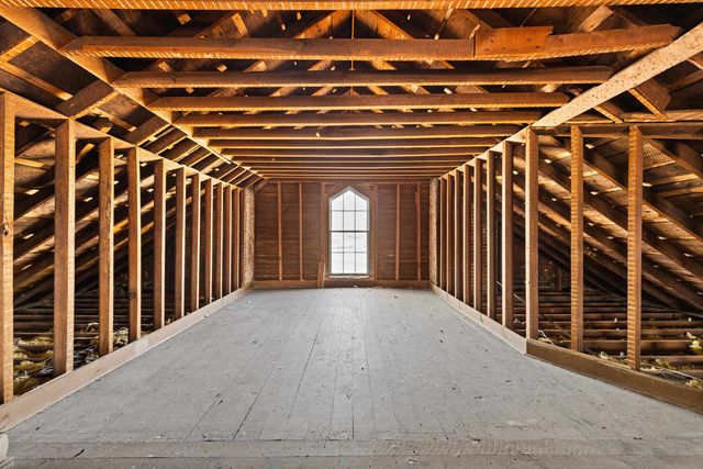 211 Market Street, Jefferson, TX 75657