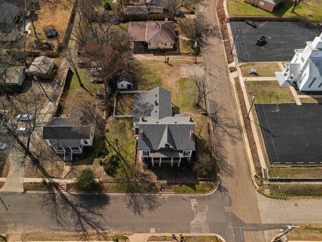 211 Market Street, Jefferson, TX 75657