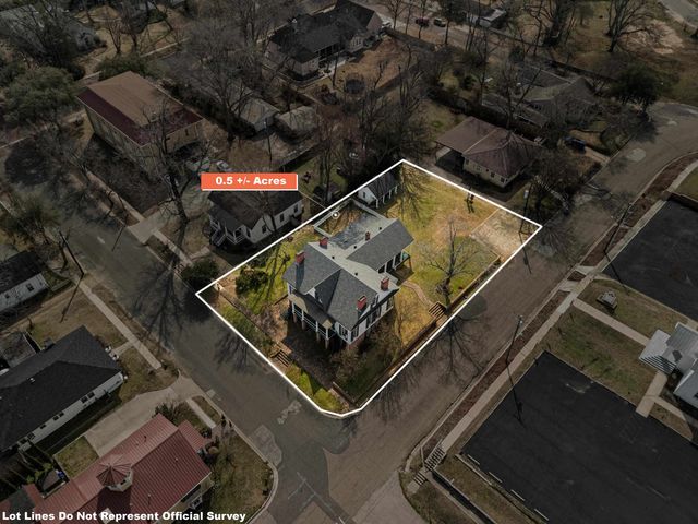 211 Market Street, Jefferson, TX 75657