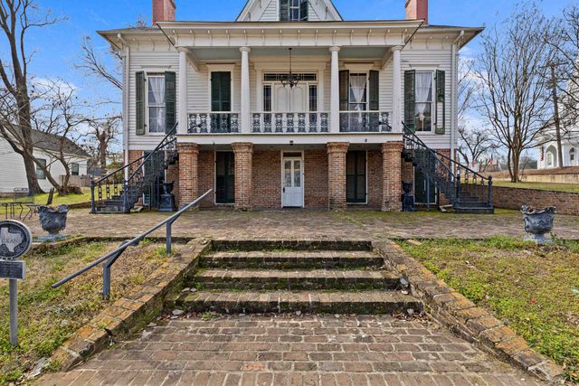 211 Market Street, Jefferson, TX 75657