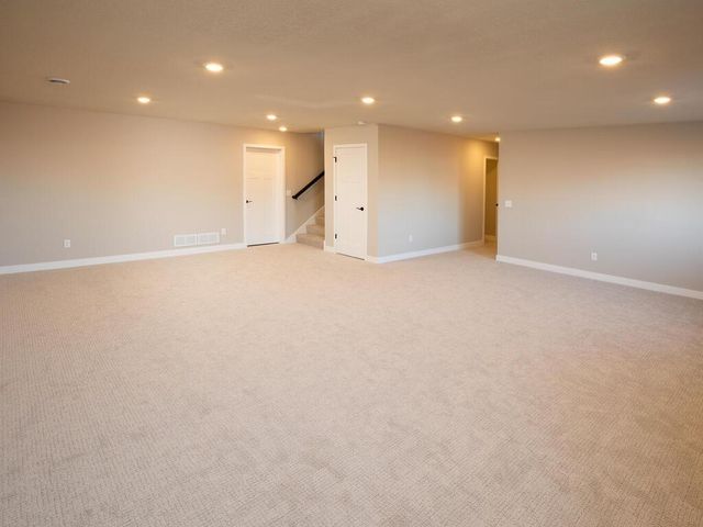 17940 Greenwich Way, Lakeville, MN 55044