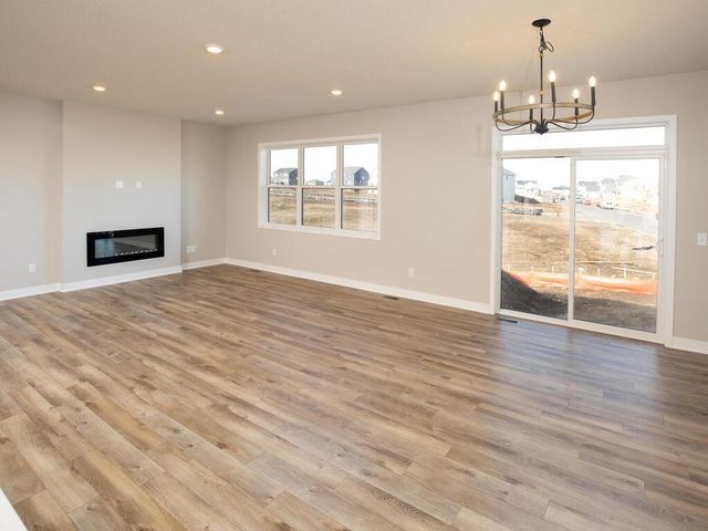 17940 Greenwich Way, Lakeville, MN 55044