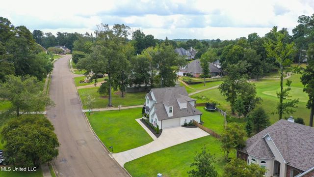 341 Woodlands Drive, Brandon, MS 39047