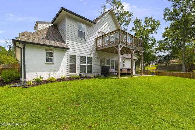 341 Woodlands Drive, Brandon, MS 39047