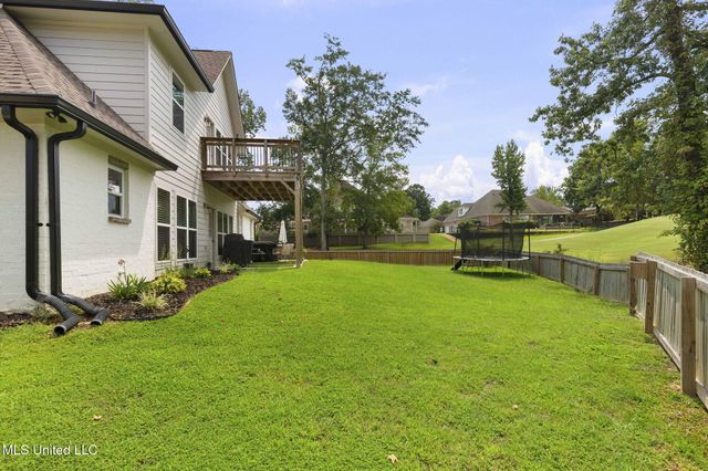 341 Woodlands Drive, Brandon, MS 39047