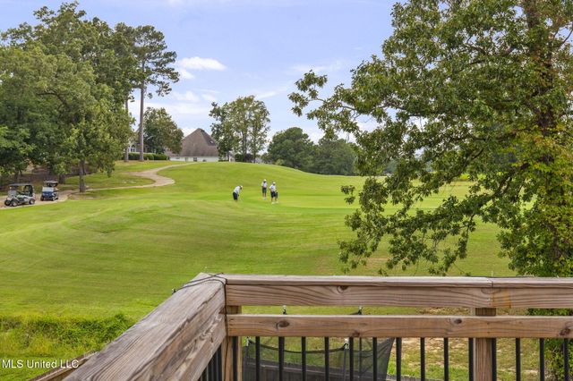 341 Woodlands Drive, Brandon, MS 39047
