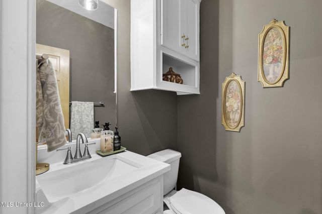 341 Woodlands Drive, Brandon, MS 39047