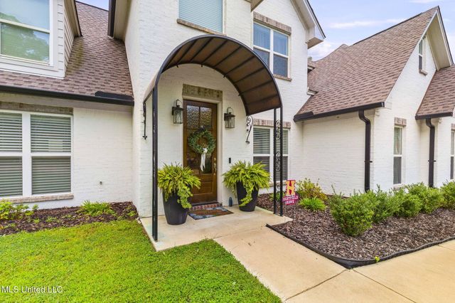 341 Woodlands Drive, Brandon, MS 39047