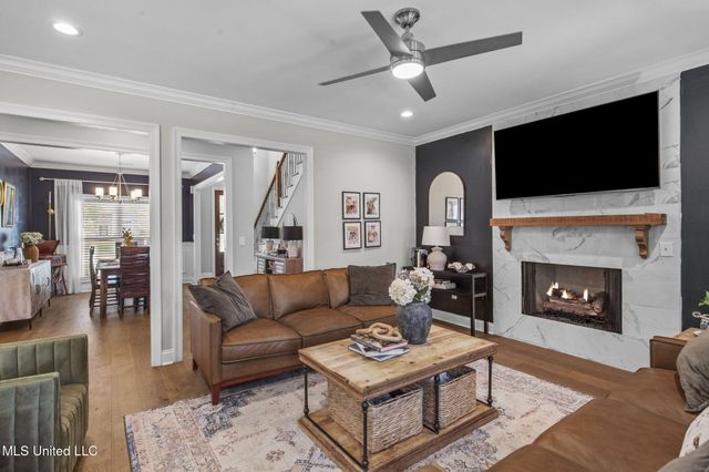 341 Woodlands Drive, Brandon, MS 39047