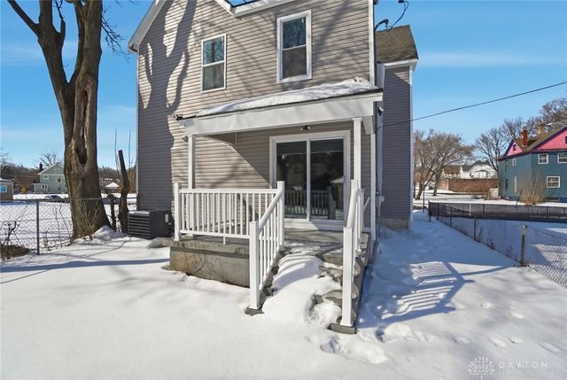 20 5 Oaks Avenue, Dayton, OH 45405