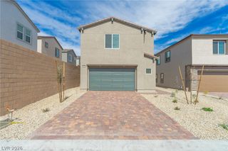 9958 Kimura Hills Avenue, Las Vegas, NV 89129