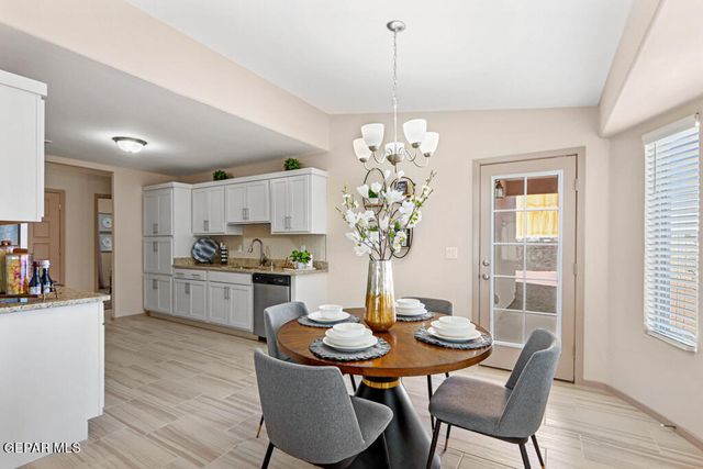 7333 John Gerald Way, El Paso, TX 79934