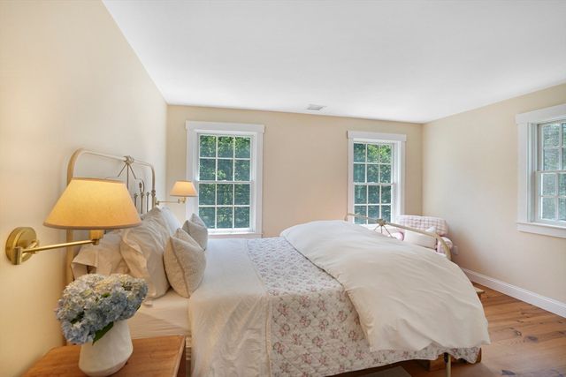 53 Stoney Hill Road, West Tisbury, MA 02575