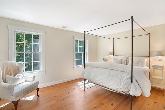 53 Stoney Hill Road, West Tisbury, MA 02575