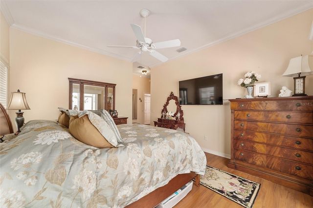 418 FLOSSMOOR COURT, The Villages, FL 32162