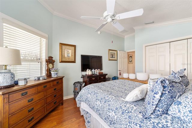 418 FLOSSMOOR COURT, The Villages, FL 32162
