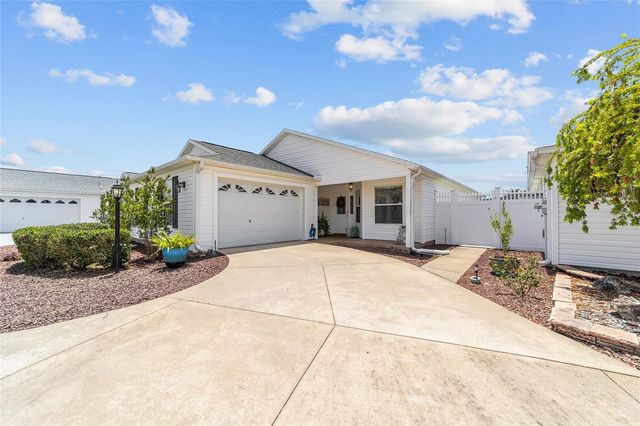 418 FLOSSMOOR COURT, The Villages, FL 32162