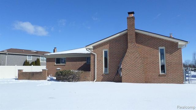 38615 Levisham Drive, Clinton Township, MI 48038