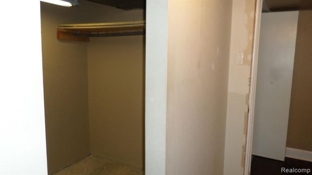 38615 Levisham Drive, Clinton Township, MI 48038