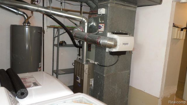 38615 Levisham Drive, Clinton Township, MI 48038