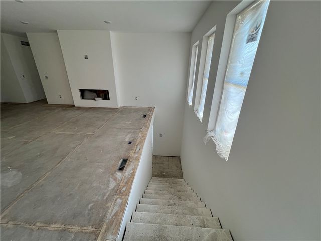 1435 Cardinal Drive, Fairfax, IA 52228