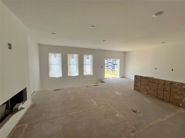 1435 Cardinal Drive, Fairfax, IA 52228