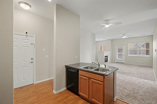 8467 Canyon Rim Circle 302, Englewood, CO 80112