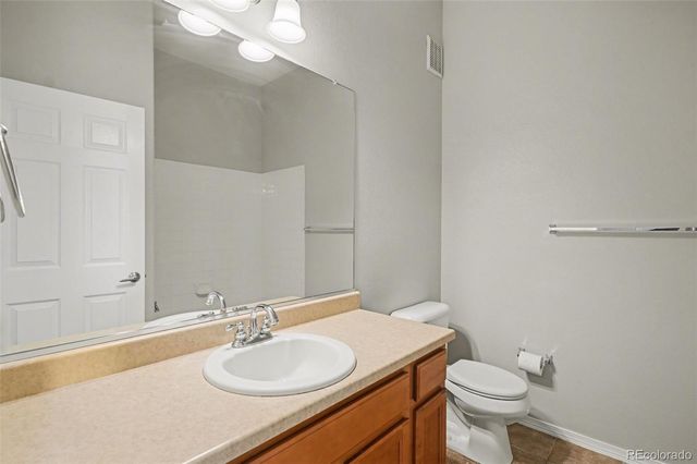 8467 Canyon Rim Circle 302, Englewood, CO 80112